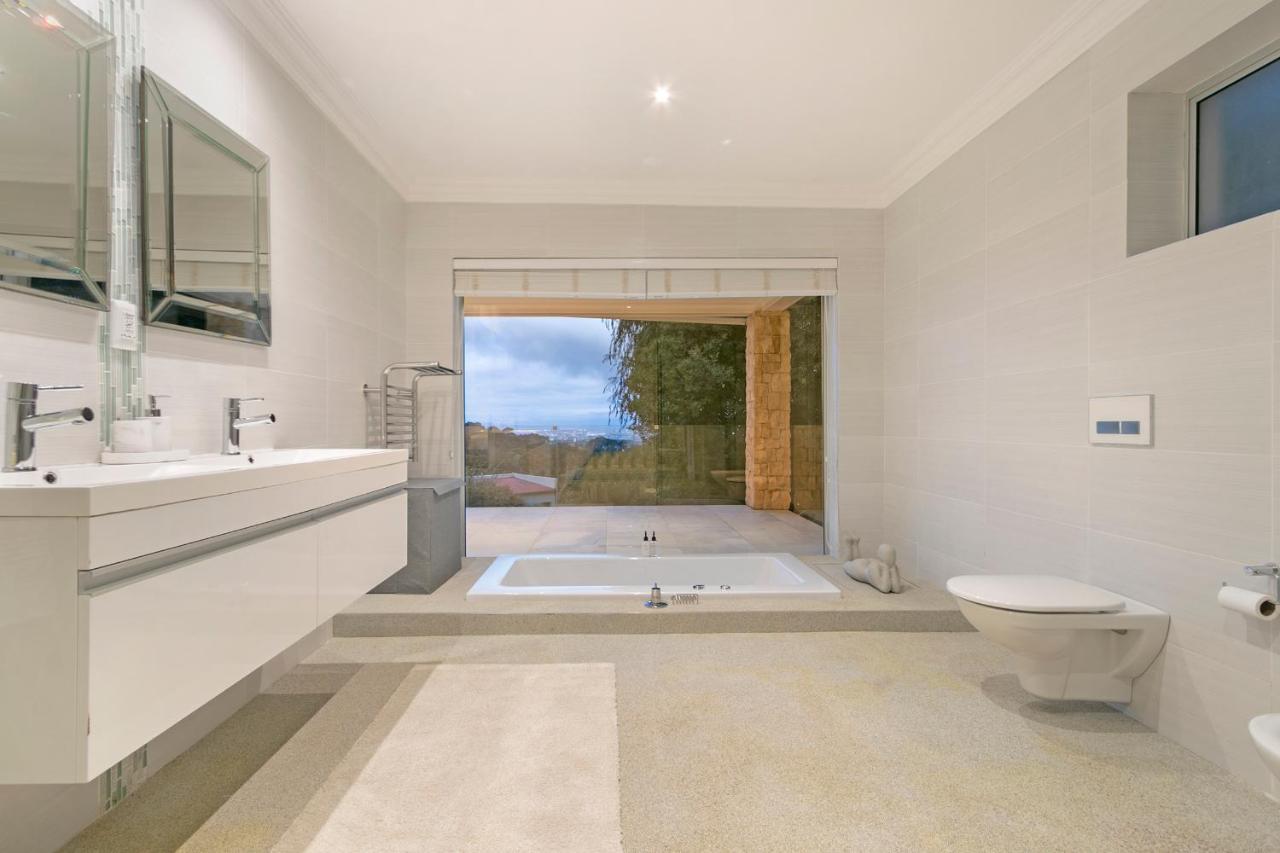 Luxury Serviced Mountain Villa In Constantia Città del Capo Esterno foto